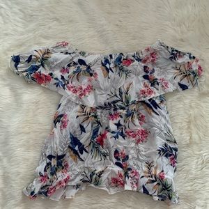 American eagle off the shoulder top